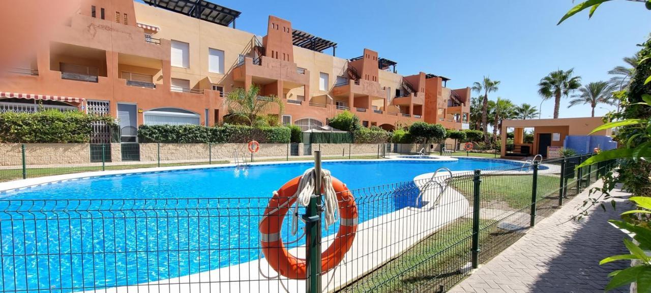 Homes Of Spain, Apartamentos Paraiso De Vera Playa, Ed Tahiti Bajo H, A Pie De La Playa, Vistas Piscina Exterior foto